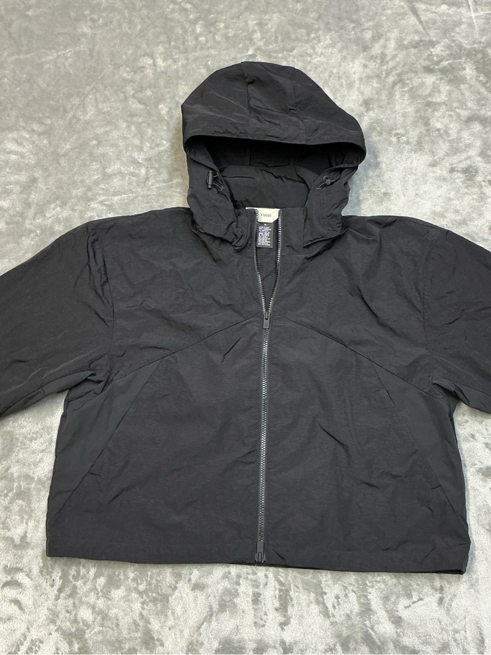Vuori Endless Hike Jacket Women’s XL Black water repellant hooded VW5008
